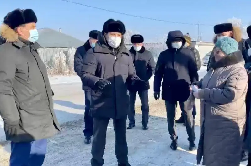 В пригороде Аксу взялись за многолетнюю проблему со строительством перехода через железную дорогу