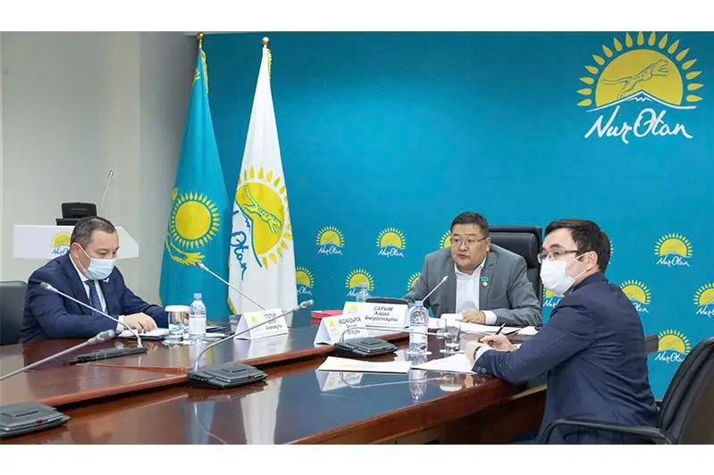 Nur Otan-nyń qoǵamdyq keńesterinde 9 myńnan asa másele qaraldy
