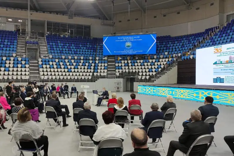 Даниал Ахметов встретился с общественностью Семея