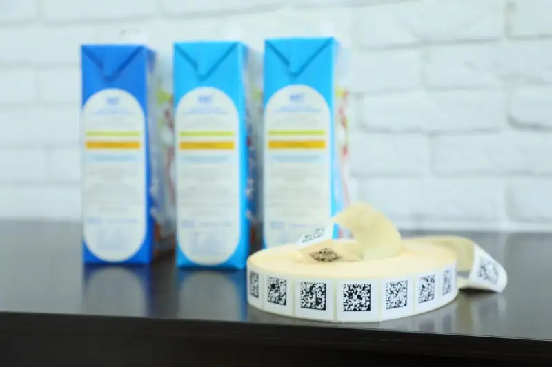 На молочном заводе в СКО протестировали систему цифровой маркировки продукции