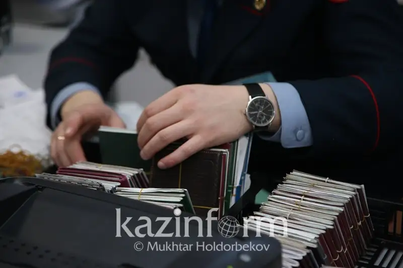 Приняли нелегальных иностранных граждан: рабочие ТОО выразили недовольство в Шымкенте