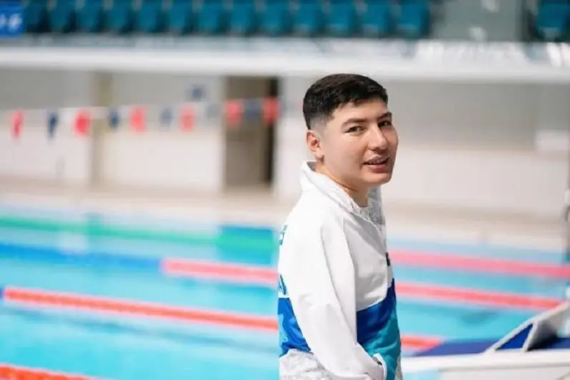 Двое казахстанских пловцов вышли в финал Паралимпиады-2020