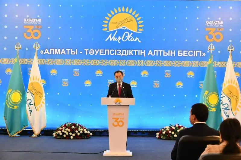 Baqytjan Saǵyntaev «Belsendi qyzmeti úshin» nagradasyn tapsyrdy