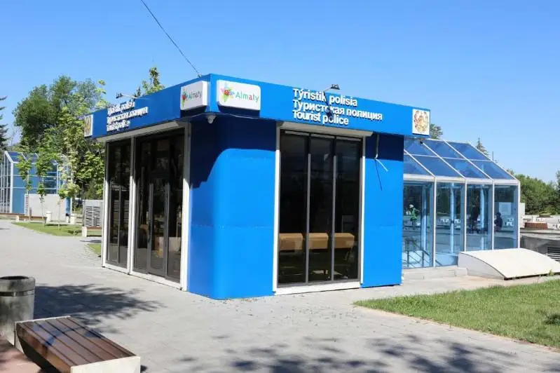 Глава МВД ознакомился с работой модульных постов полиции Алматы