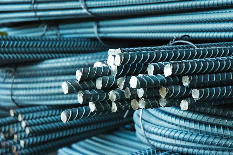 Бейбут Атамкулов назвал причины роста цен на строительную арматуру