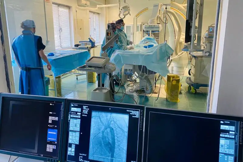 Лечение ретинобластомы у детей начали проводить в Казахстане