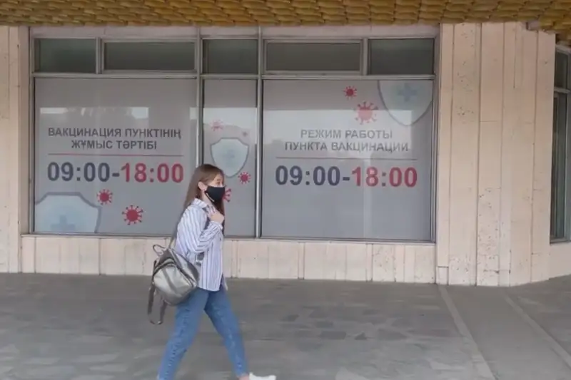 Vaktsınatsııany qoldaý: Qazaqstandyq JOO-lar beınerolık joldaý aktsııasyn bastady