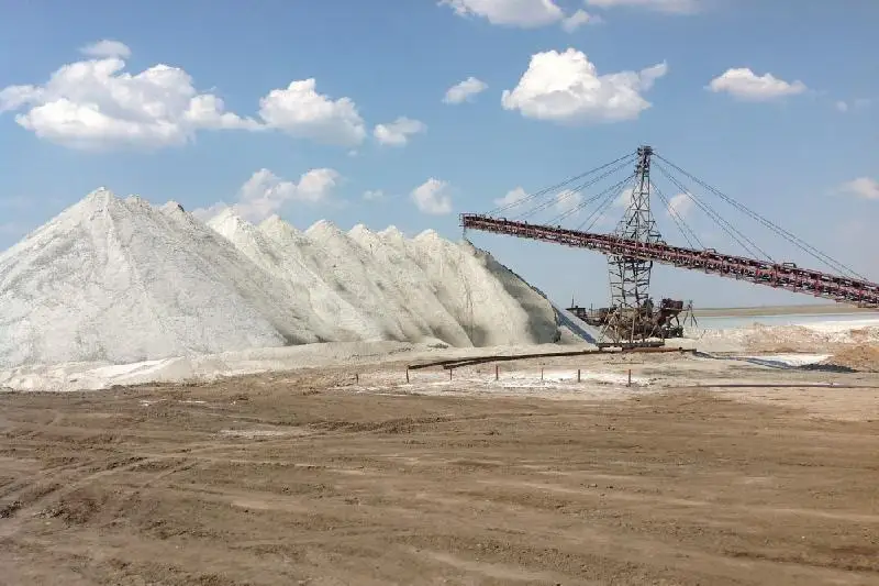 Какую ответственность несут недропользователи за приостановку разработки месторождений