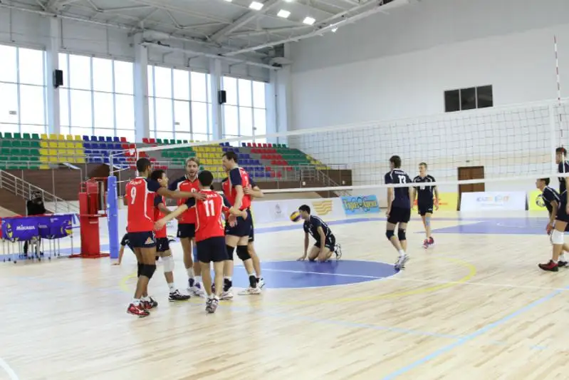 Более половины спортивных объектов в Таразе - государственные