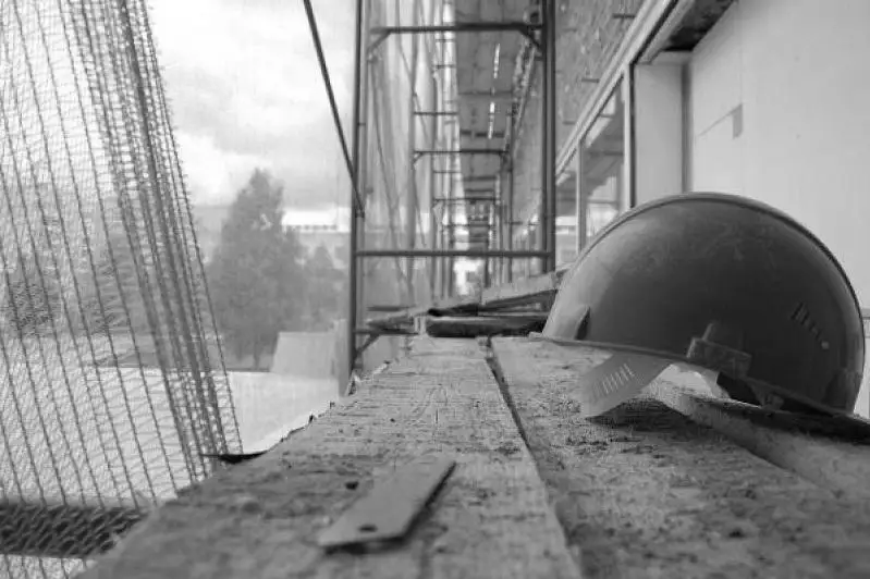 Стали известны подробности гибели строителя в Кокшетау