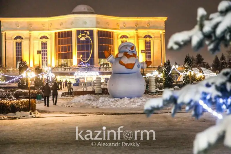 Сколько потратили в Алматы на новогоднее оформление