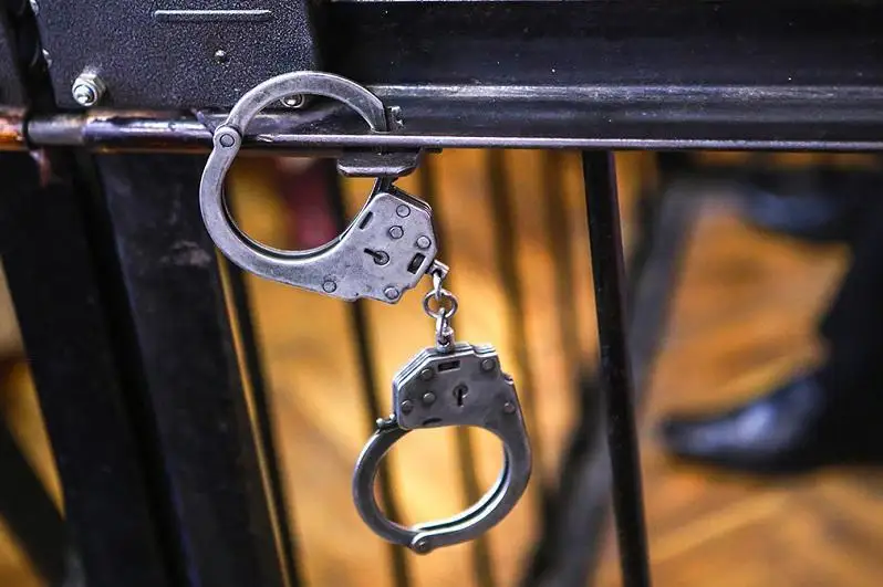 Под стражу взяли руководителя управления госдоходов одного из районов СКО