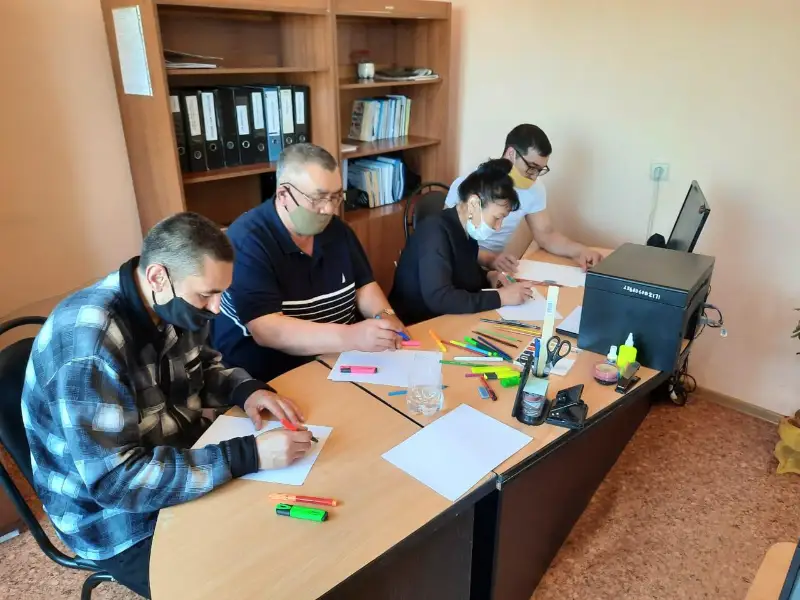 Мастер-класс для акмолинских осужденных провел известный художник