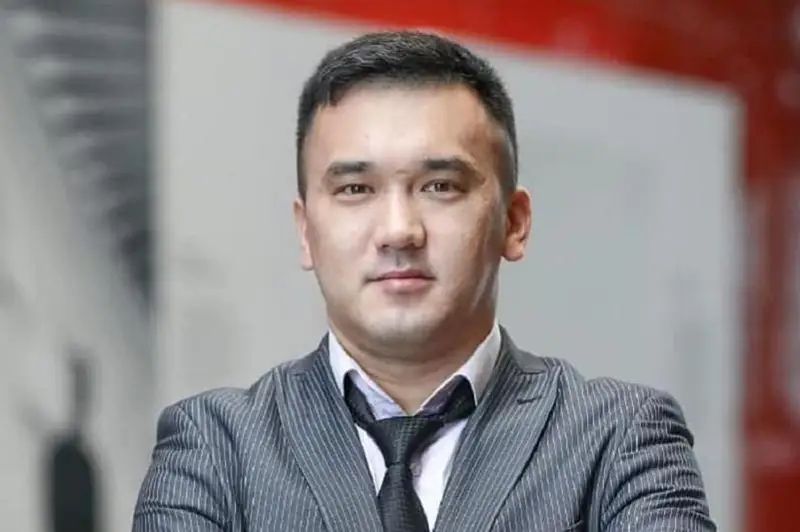 Досрочно прекращены полномочия депутата Мажилиса Азата Сембинова