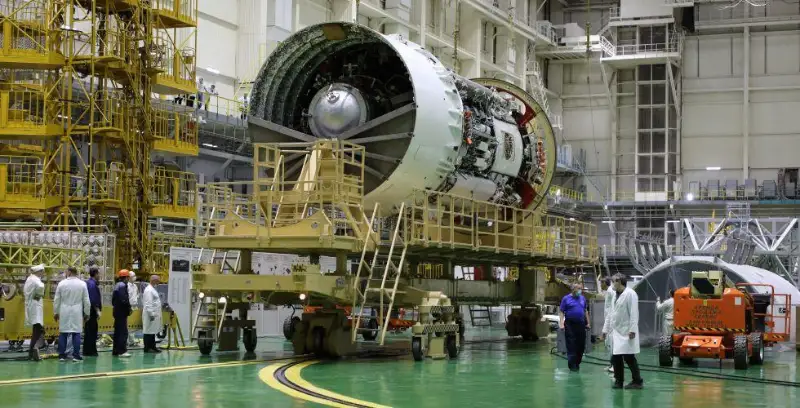 На космодроме Байконур к запуску на МКС готовят российский модуль «Наука»