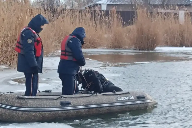 В Атырау десятки  людей ищут пропавшего мальчика