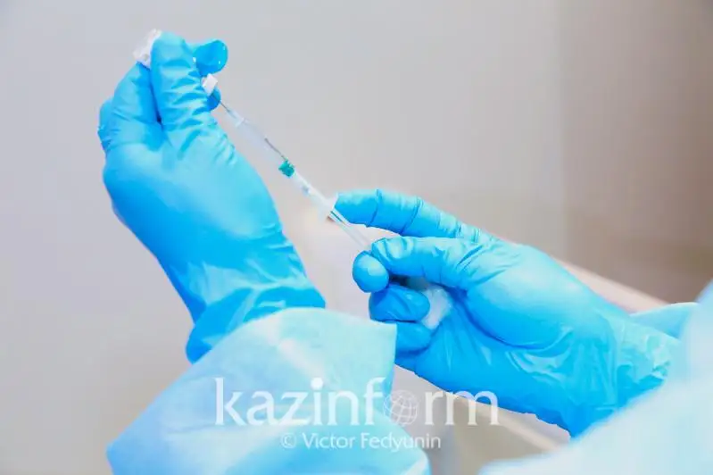 61,6% акмолинцев получили первый компонент вакцины против КВИ