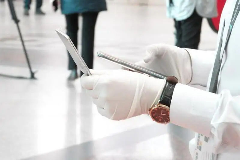 60 человек с «красным» статусом оштрафовали за неделю в Алматы