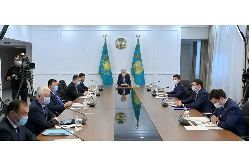 Глава государства провел республиканское совещание по развитию моногородов