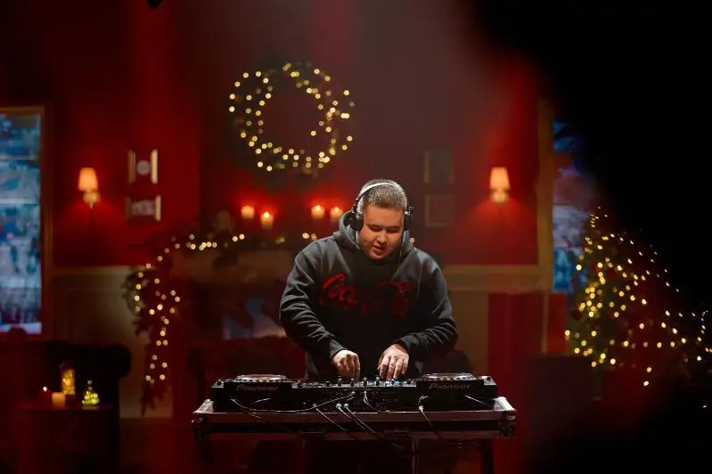 Иманбек выпустил ремикс специально для Сoca-Сola Казахстан