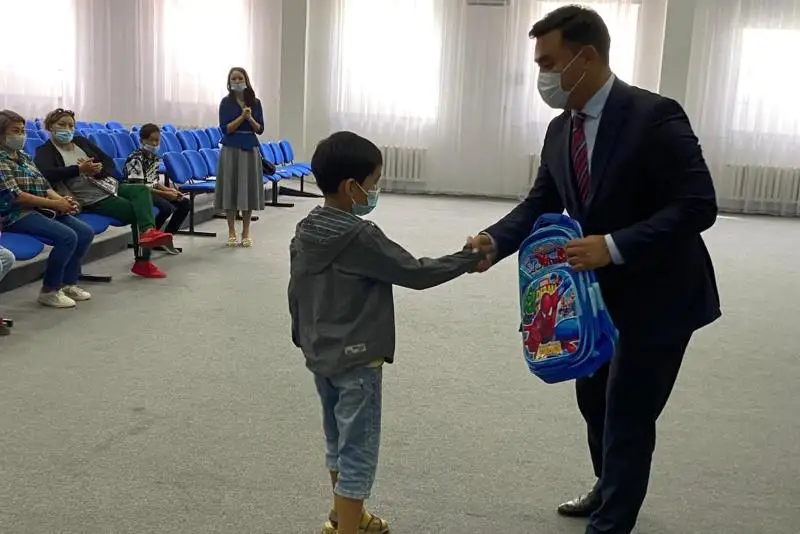Благотворительная акция «Дорога в школу» началась в Нур-Султане