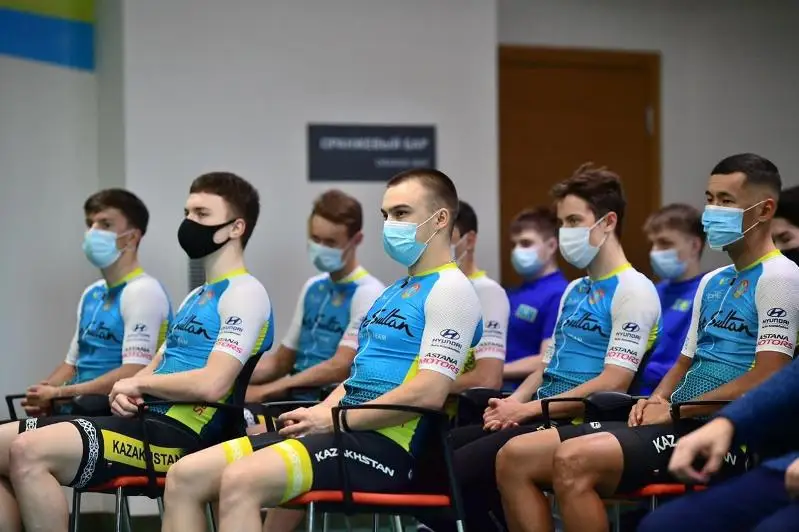 Казахстанская команда выступила на Гран-при по велоспорту на треке в Чехии