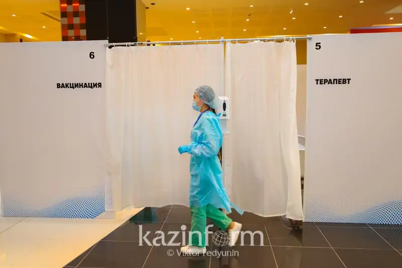 Nur-Sultanda halyqtyń 68% koronavırýs vaktsınasynyń 1-komponentin aldy