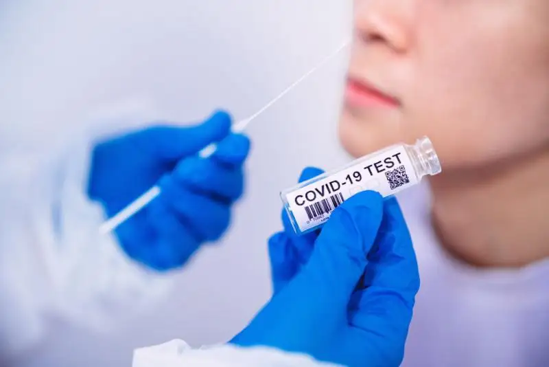 Almatyda  bir táýlikte 2 491 adamnan koronavırýs anyqtaldy