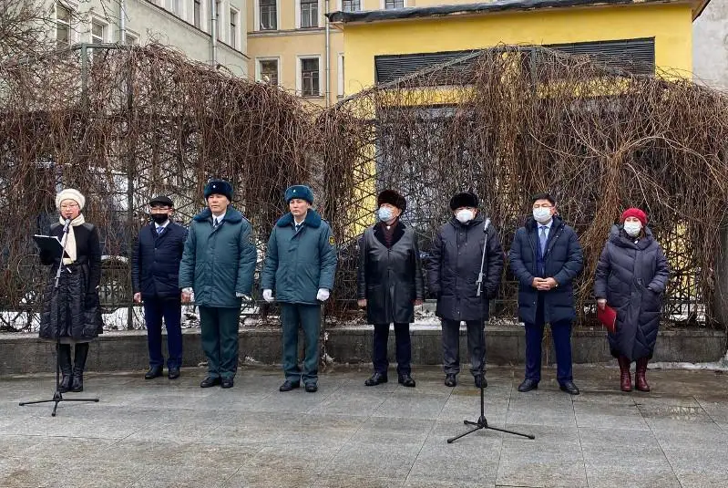 Sankt-Peterborda Jambyldyń 175 jyldyǵy atap ótildi