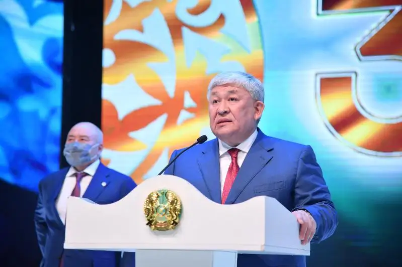 Qyrymbek Kósherbaev túrkistandyqtardy Táýelsizdik merekesimen quttyqtady