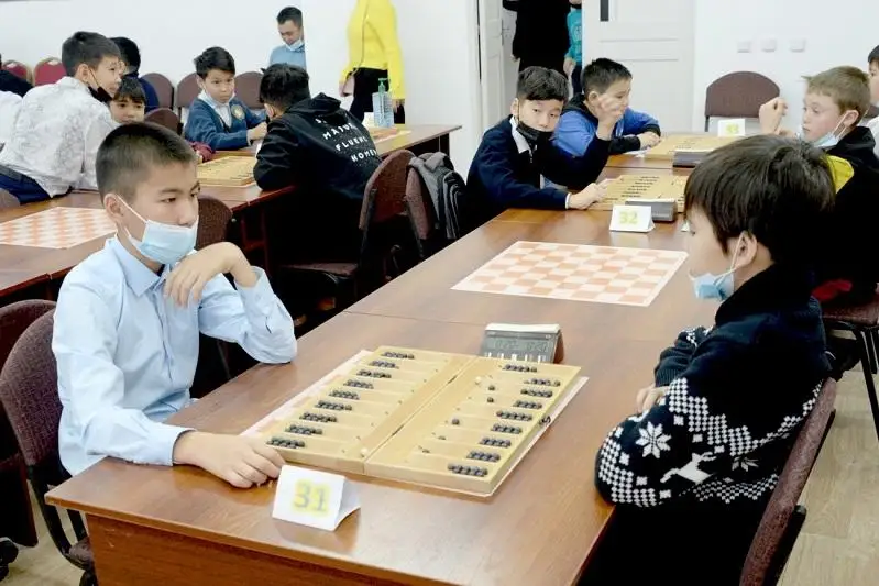 В мероприятиях к Дню Первого Президента и юбилею Независимости страны примут участие более 40 тысяч школьников Павлодара