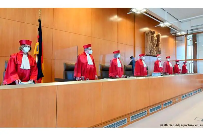 «Аварийный тормоз» против COVID-19 признали конституционным в Германии