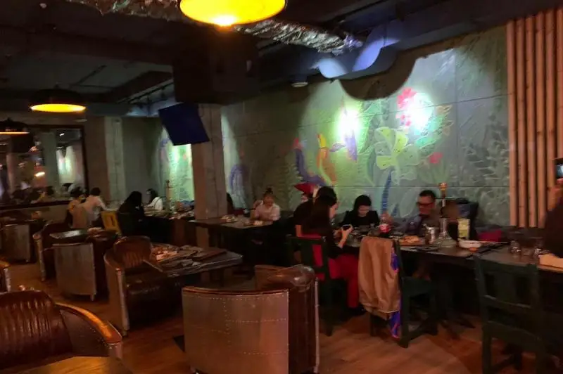 Десять заведений нарушили карантин за день в Нур-Султане