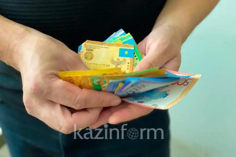 Зарплату 40 туркестанских учителей похитил мошенник