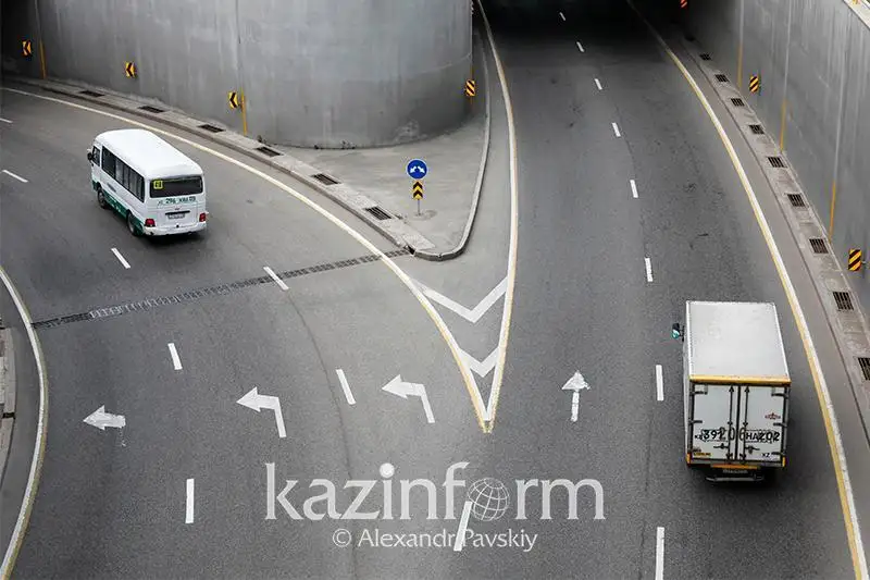 Merki-Býrylbaıtal jolyn jóndeý jumysy jalǵasyp jatyr