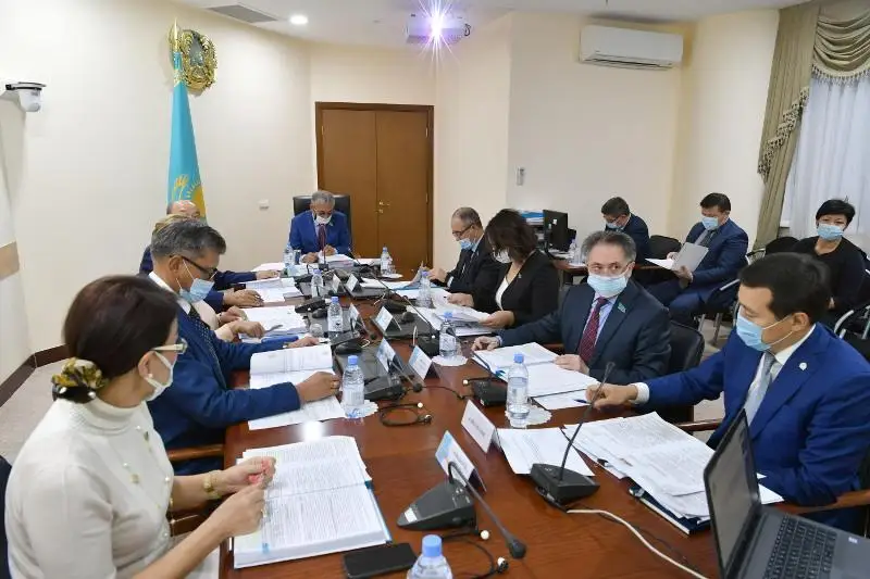 Повышение социального пособия обсуждают в Сенате