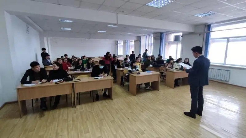 Дебатный турнир среди молодежи прошел в Актобе