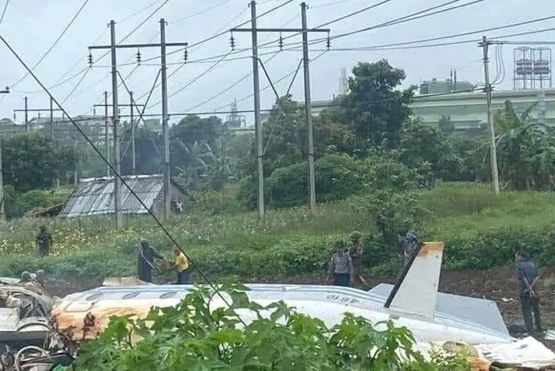 Mıanmada áskerı ushaq apatqa ushyrap, 12 adam qaza tapty