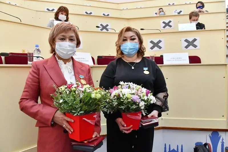 В Алматы вручили международную премию Торегельды Шарманова