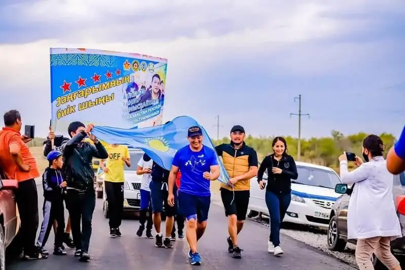 Qaraǵandylyq ýltramarafonshy Zańǵar Álkenov 440 shaqyrym qashyqtyqty eńsermek