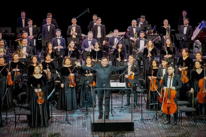 Состоялся дебют симфонического оркестра театра «Астана Балет»