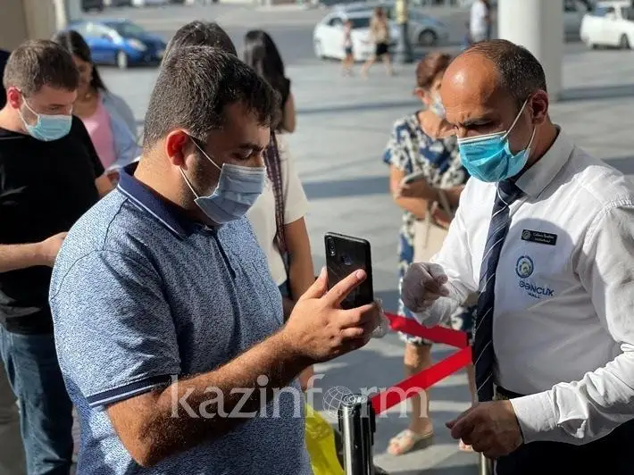 Особый карантинный режим снова продлен в Азербайджане