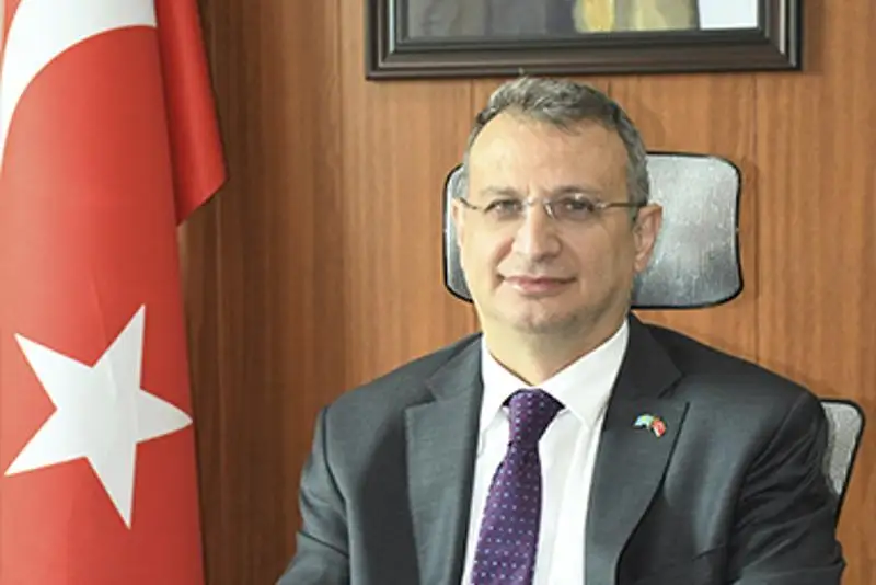 Túrkistanda Elbasy eskertkishin ornatý úshin halyqaralyq konkýrs jarııalaý kerek - Jengız Tomar