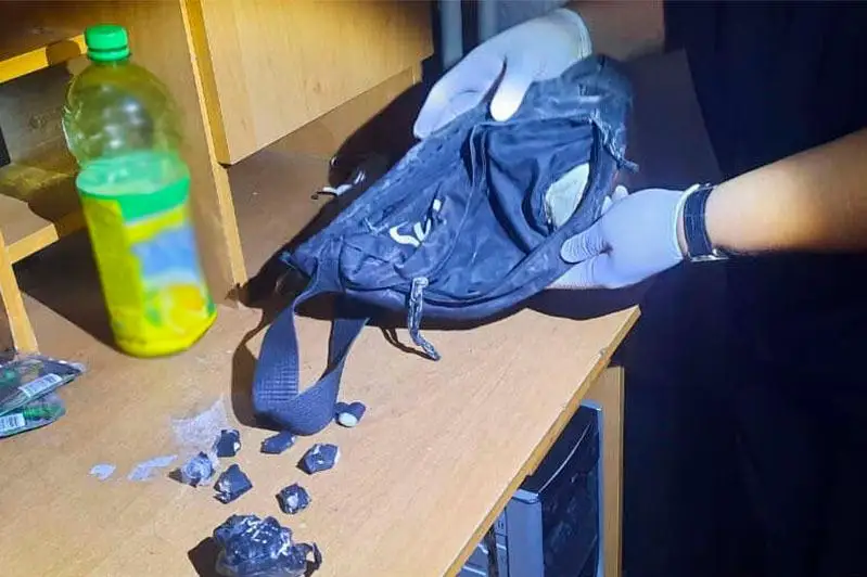 Экстази и мефедрон изъяли у 22-летнего петропавловца