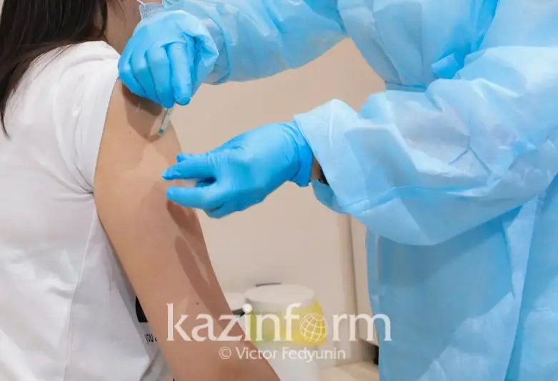 Как проходит вакцинация против коронавируса в Карагандинской области