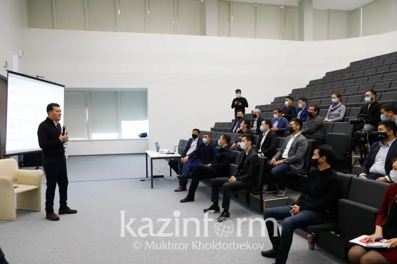 Aýǵanstannan kelgen qandastardyń azamattyǵyn rásimdeý qaralyp jatyr - Erlan Qarın