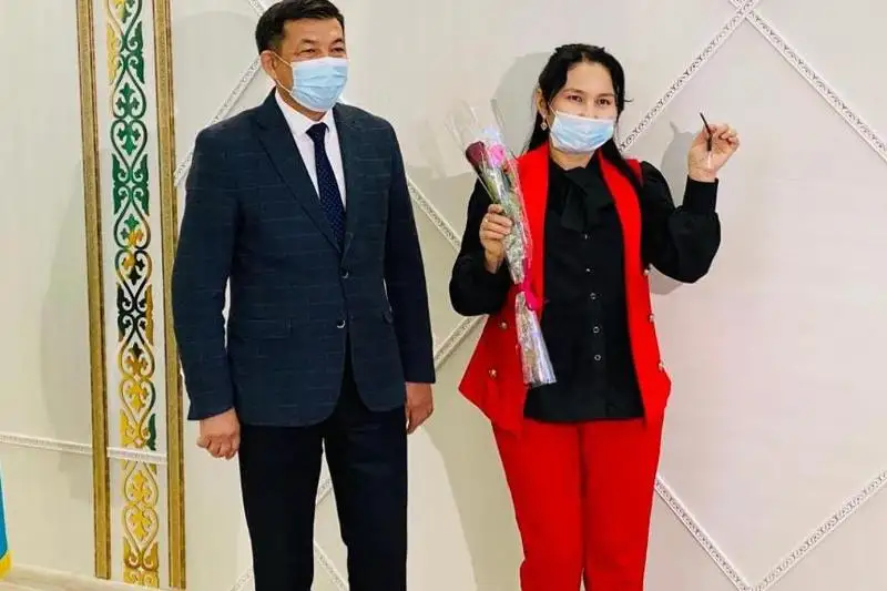 12 многодетных семей Жанааркинского района отметили новоселье