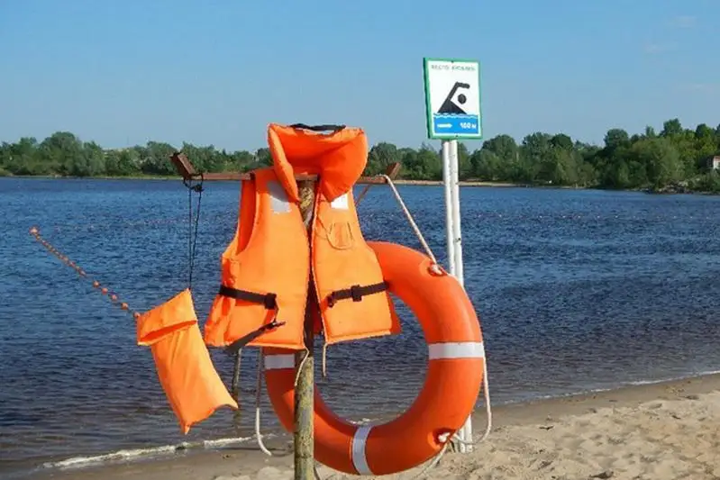 Разрешенные места для купания назвали в ДЧС столицы