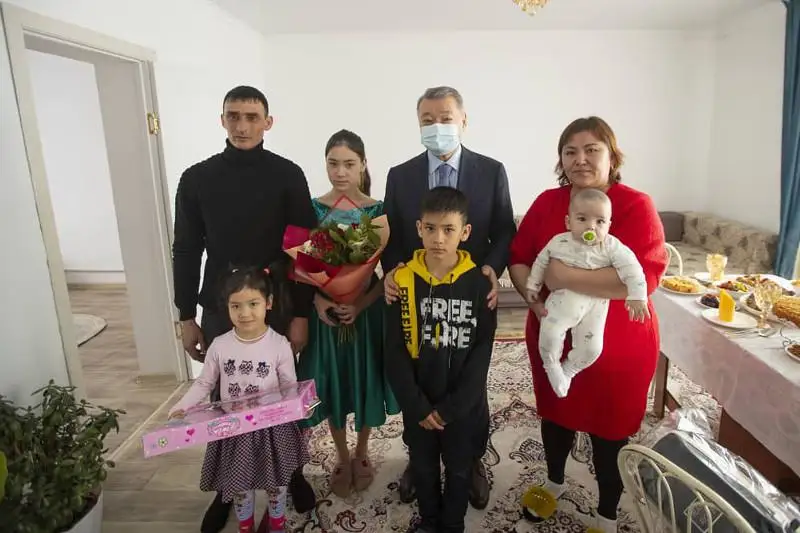 ShQO-da kópbalaly otbasylarǵa arnalǵan úılerdiń sapasy tekserildi