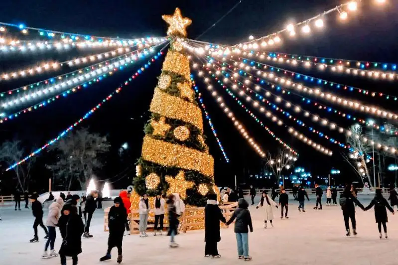 Как преобразился Центральный парк Караганды к Новому году
